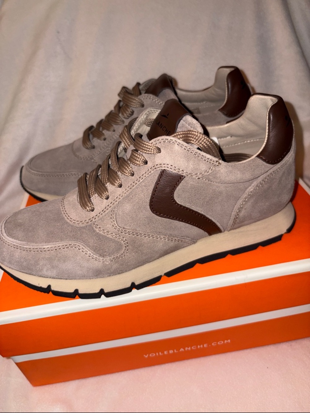 NWT VOILE BLANCHE JULIA Sneaker in Dove Dark Brown - Picture 14 of 16